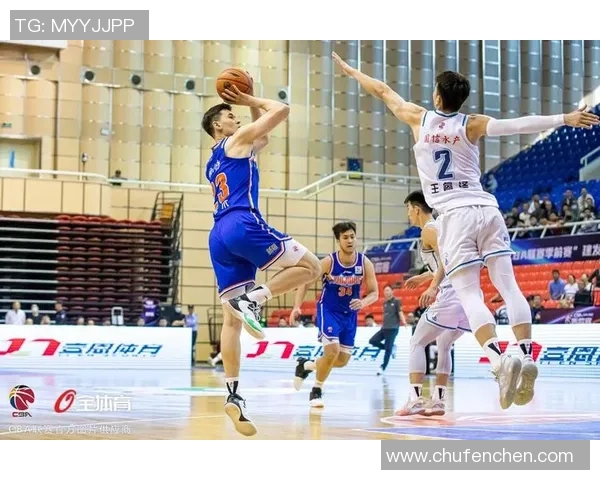 CBA季前赛新疆对阵辽宁精彩直播全程回顾与分析