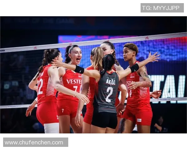 土耳其女排迎战比利时队争夺国际赛场荣耀与胜利