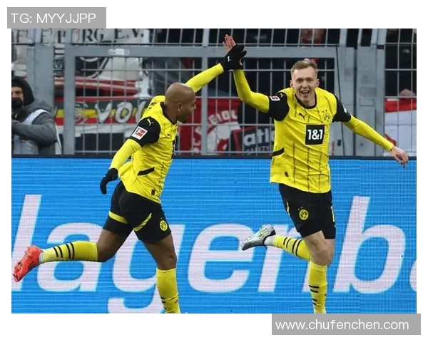 多特蒙德球迷暴力事件引发欧冠禁赛与高额罚款震惊足坛 多特蒙德球迷暴力事件引发欧冠禁赛与高额罚款震惊足坛