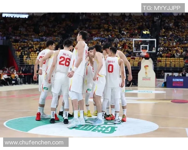 里约篮球赛中国队与美国队激烈对决展现青春风采与竞技精神